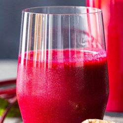 Zumo depurativo de remolacha, pomelo, jengibre y limón