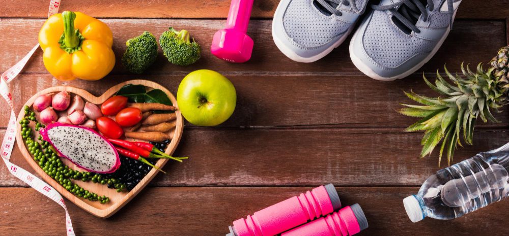 Alimentos saludables y ejercicio físico relacionados con la fertilidad natural y estilo de vida saludable